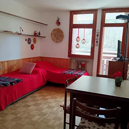 Il Monolocale Del Weiss - Ai Piedi Delle Piste Da Sci 아파트 그레서니세인트존