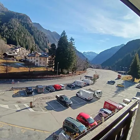 Il Monolocale Del Weiss - Ai Piedi Delle Piste Da Sci *